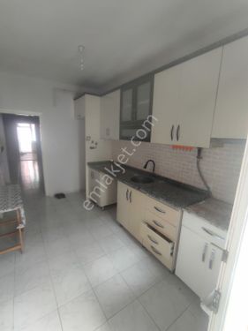 TEKİRDAĞ ÇORLU REŞADİYE MAHALLESİNDE 130M2 KİRALIK 3+1 DAİRE 