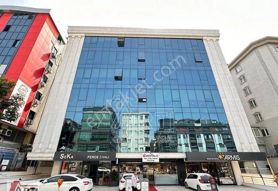 MALTEPE DE NEFES PLAZA DA KİRALIK 53 M2 KİRALIK OFİS