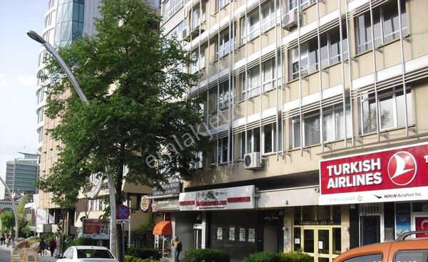 ATATÜRK BULVARI ÜZERİ 300 M2 TAM KAT AÇIK OTOPARK'LI YAPILI KİRALIK DÜKKAN&MAĞAZA