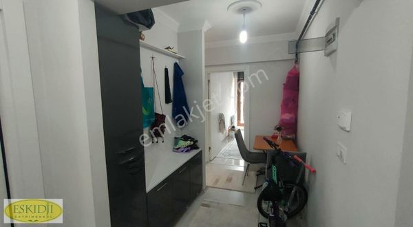 Kepez Cumhuriyet Mah. Full Eşyalı 2+1kapalı mutfak Kiralık daire