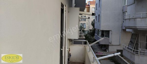 ESENLER MAHALLESİNDE KİRALIK ARA KAT 1+1 DAİRE