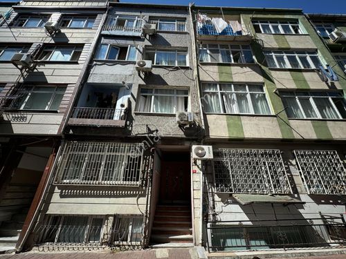 TURYAP' TAN AKSARAY' DA ARA KAT EŞYALI KİRALIK DAİRE