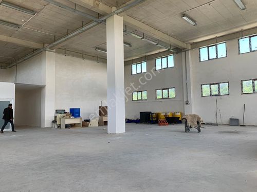 DİLOVASI KOBİ OSB’DE 1.100 M² KİRALIK FABRİKA “BURADA”