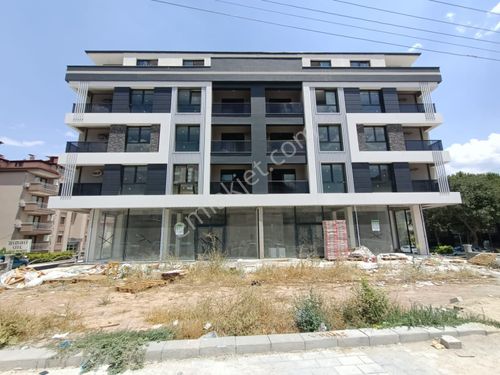  Asmalı Evler Muhtarlık Yanı Kiralık DÜKKANLAR