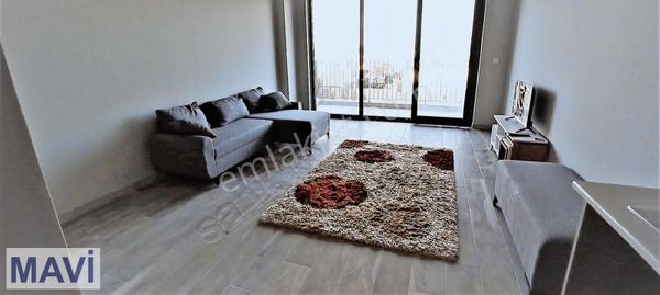 SAKARYA CADDE 54 AVM DE KİRALIK EŞYALI BALKONLU 1+0 OFİS STÜDYO.