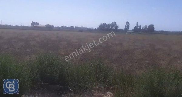 KUMYOLUNDA KÖŞEBAŞI 2100 M2 SATILIK ARSA