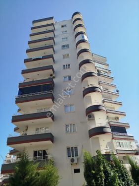  MEZİTLİ MENDERES MAHALLESİNDE ASANSÖRLÜ ARA KAT SATILIK 3+1 DAİRE