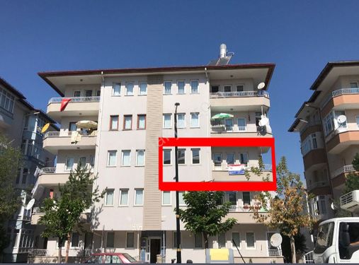  RE/MAX CENTRAL'DAN CADDE ÜZERİ 3+1 GENİŞ DAİRE