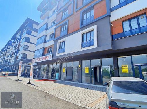 PLATİN GAYRİMENKUL'DEN CADDE ÜZERİ 200M2 KİRALIK DÜKKAN