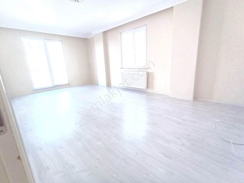 SATILIK DAİRE PENDİK ESENYALI MAHALLESİ