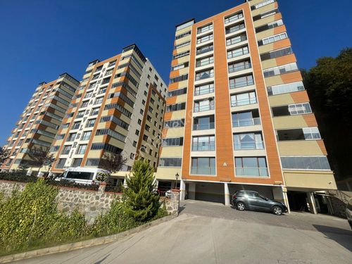  TRABZON KAPLAN EMLAK BEŞİRLİ SİTE İÇERİSİNDE SATILIK 4+1 DAİRE