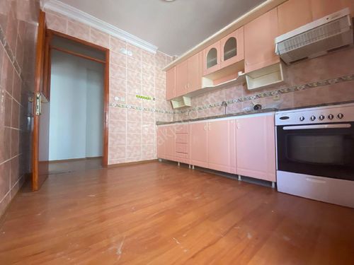 AKÇAY MERKEZ'DE 2+1 ARAKAT KİRALIK DAİRE 