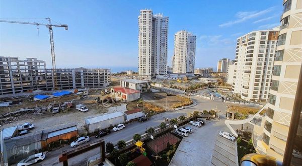 44 GAYRİMENKUL'DEN GREEN TOWERS 'TA KİRALIK MANZARALI 3+1