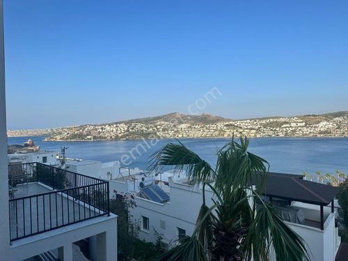 MUĞLA BODRUM GÜNDOĞAN'DA MUHTEŞEM DENİZ MANZARALI TRIPLEX VİLLA