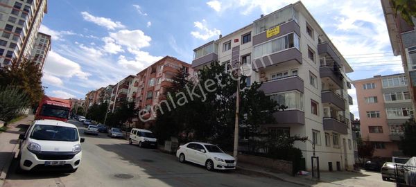  3+1 12 CADDE KENARI FULL YAPILI DAİRE