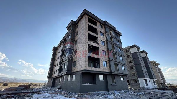 Remax Penta 'dan Yıldızkent 'te Ultra Lüks Satılık 3+1 Daire