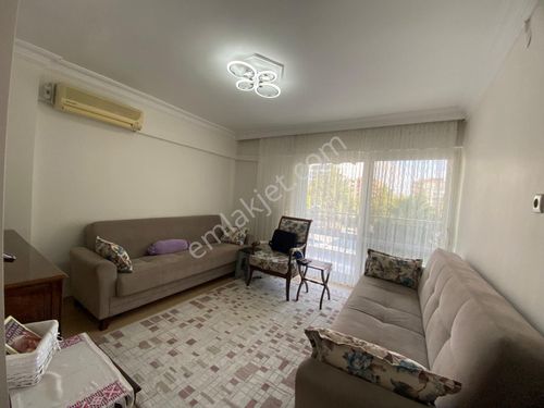 İZMİR BAYRAKLI MANAVKUYU MAH.SATILIK 3+1 DAİRE