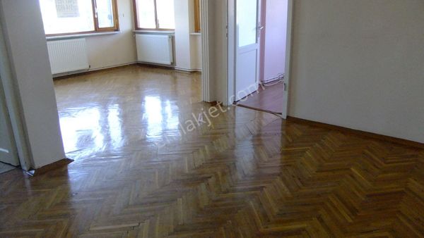  ADNANKAHVECİ BULVARINDA OTOPARKLI 2+1 90M KİRALIK DAİRE