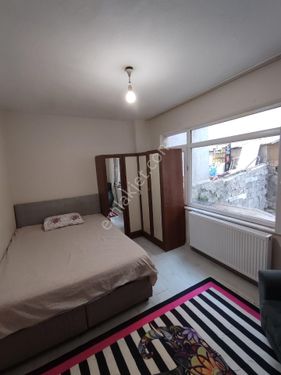 çarşı merkezde 2+1 full eşyalı daire