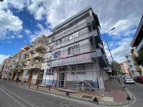 ÇANAKKALE MERKEZ CEVATPAŞA MAH. KORDONA YAKIN SATILIK 3+1 DAİRE