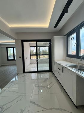 YILDIRIM BEYAZITTA KOMBİLİ 5 ODALI YERDEN ISITMALI SIFIR SATILIK DAİRE