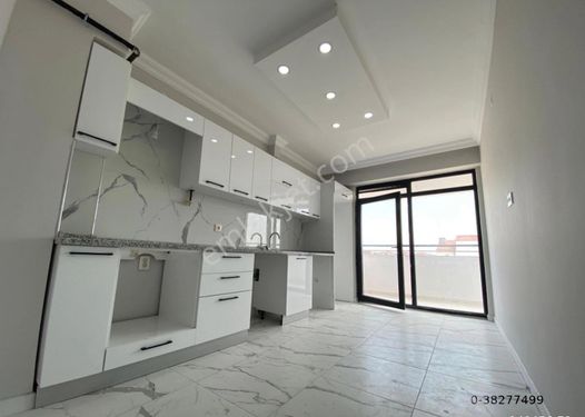 ASLANLAR GRUP GAYRİMENKUL'DEN EMEK MAHALLESİ ÖLÇE SİTESİ 2+1 110m2 DAİRE