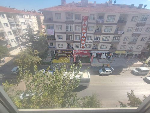  ALTUN EMLAKTAN SİNCAN MERKEZDE 3+1 KİRALIK DAİRE ASANSÖR YOKTUR