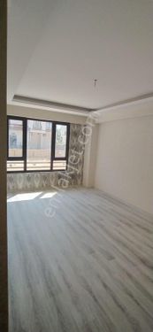 GÜRHAN GAYRİMENKULDEN SELİM SULTAN MAHALESİNDE SATLİK DAİRE