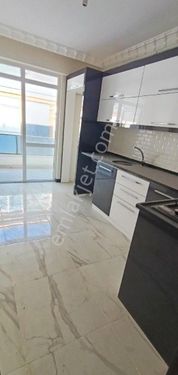 BOLU KÜLTÜR'DE ARAKAT SATILIK 2+1 SIFIR DAİRE