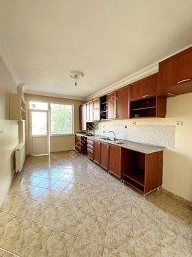  BEYLİKDÜZÜ BARIŞ MAH KISA KAT KİRALIK 3+1 150 M2 DAİRE