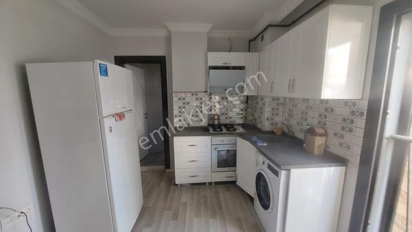  MENEMEN ASARLIK'TA EŞYALI AÇIK MUTFAK 1+1 SATILIK DAİRE