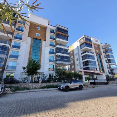 YEŞİL MAH.'DE HASTANEYE YAKIN ARA KAT 3+1 KİRALIK DAİRE