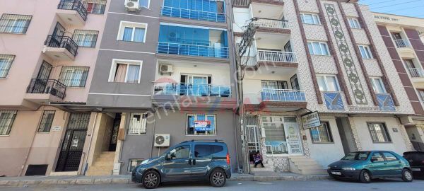 BUCA ATATÜRK MAHALLESİNDE  KİRALIK 1+1 DAİRE