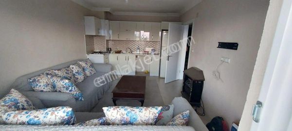 SÜMER MAH SATILIK 1+1 BALKONLU 60 M2 MÜKEMMEL EŞYALI DAİRE