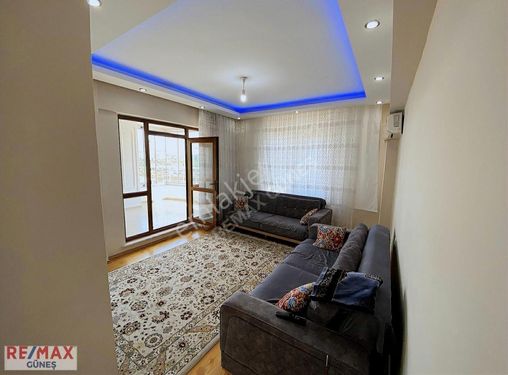 Çilesizde 4+1 Site içerisinde Remax Güneşten Satılık Daire