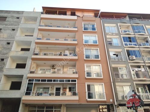  KARAAĞAÇ ŞARKONAK MAHALLESİNDE SALI PAZARI YOLUNDA ARA KAT TEMİZ,KİRACILI SATILIK DAİRE