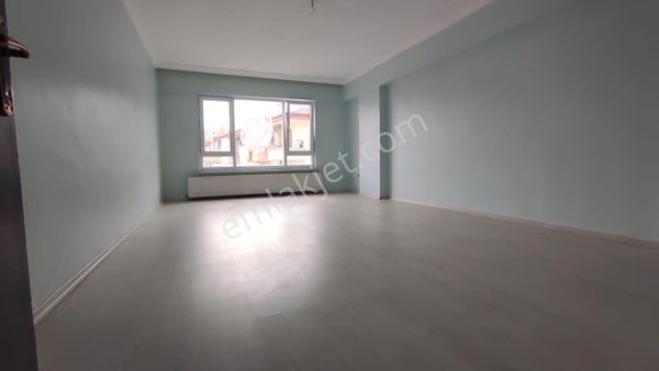  SATILIK DAİRE UFUKTEPE MERKEZ DE ORTA KAT 3+1 BAĞIMSIZ YAPILI 