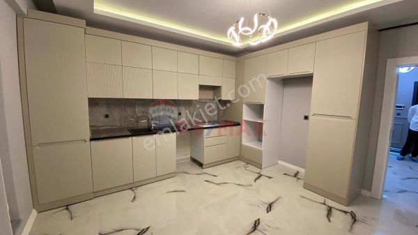 Remax Penta 'dan Yıldızkent 'te Kiralık 1+1 Daire