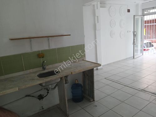  Kiralık  35 m2 dükkan