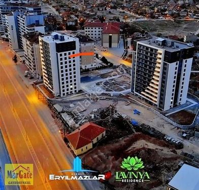 ÇEÇENİSTAN CADDESİNDE LAVİNYA RESİDENCE FERAH MANZARALI SATILIK