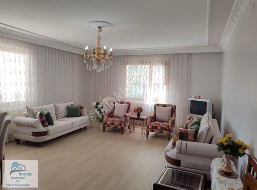 CUMHURİYET MAH PARK23 ARKASI SATLIK 3+1 YAPILI ARA DAİRE