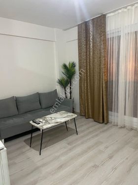 BORNOVA MERKEZ GÜNLÜK KİRALIK DAİRE 7/24 HİZMET 