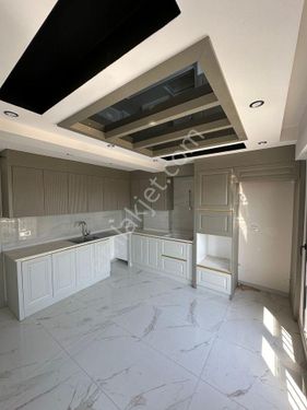 KRİSTAL İNŞAAT'TAN GÜRPINARDA 2+1 ACİL SATILIK DAİRE 