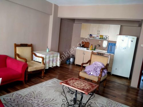  Yalova Merkezde Süleyman Bey Mahallesinde 1+1 Eşyalı Kiralık Daire