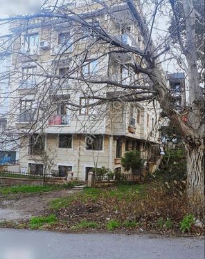 ATAŞEHİR ESATPAŞADA CADDE ÜSTÜ İSKANLI SATILIK 2+1 DAİRE