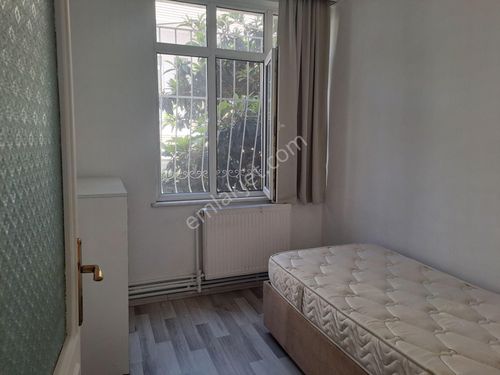 SARIYER BÜYÜKDERE ANA CADDEDE TEMİZ 2+1 DAİRE