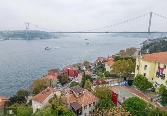 ÜSKÜDAR KUZGUNCUK SAHİLDE BOĞAZ MANZARALI 752 m2 ARSALI EV