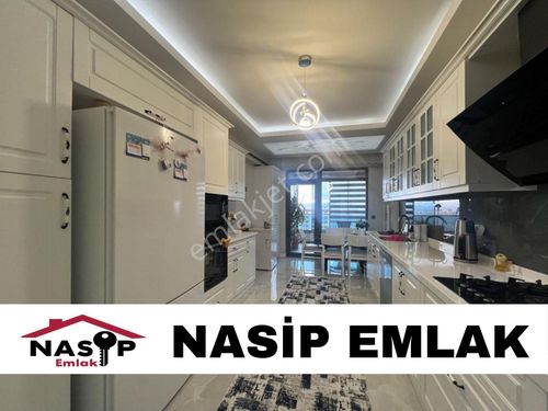  NASİP EMLAK'TAN TERAS BALKONLU GİYİNME ODALI GÜNEY C. ULTRA LÜX SİTEDE 4+1