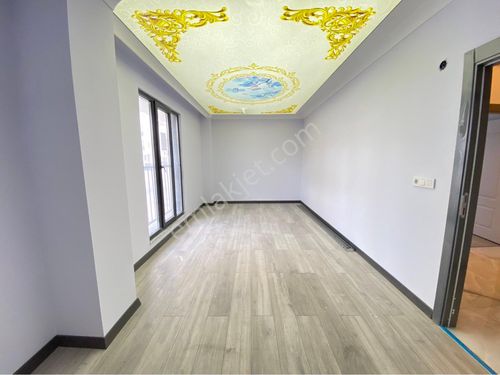  NENEHATUN MAH* ANA CADDEYE YAKIN LÜX*3+1 120M2* FIRSAT YÜKSEK GİRİŞ