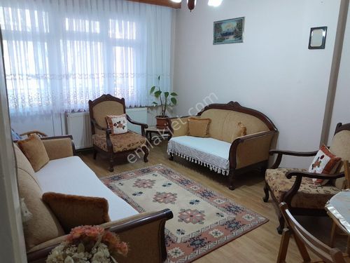 YENİBOSNA YILDIRIM BEYAZIT CAD.KİRALIK FULL +FULL.EŞYALI 2+1 DAİRE 